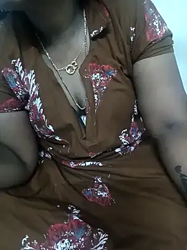 Snapshot of MaaliiiPonuTamil chatting on November 2025 07:51:02 PM MaaliiiPonuTamil online show from November 2025 07:51:02 PM