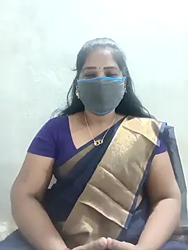 Snapshot of MaaliiiPonuTamil chatting on December 2025 06:35:02 PM MaaliiiPonuTamil online show from December 2025 06:35:02 PM