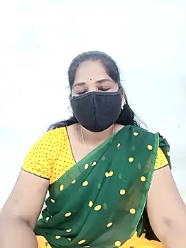 Snapshot of MaaliiiPonuTamil chatting on December 2025 01:46:02 AM MaaliiiPonuTamil online show from December 2025 01:46:02 AM