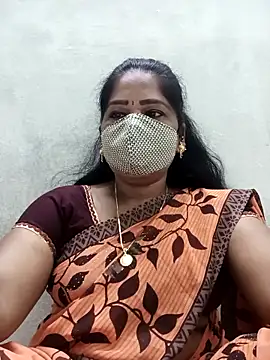 Snapshot of MaaliiiPonuTamil chatting on February 2026 01:09:02 AM MaaliiiPonuTamil online show from February 2026 01:09:02 AM