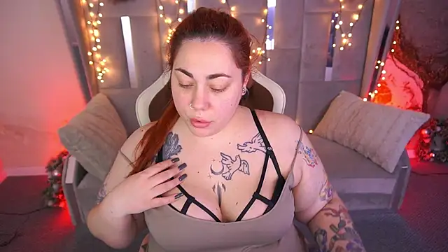 Kittywakee online show from February 2026 10:39:01 PM