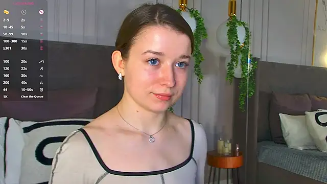 MichelleHaynes online show from March 2025 09:32:02 PM