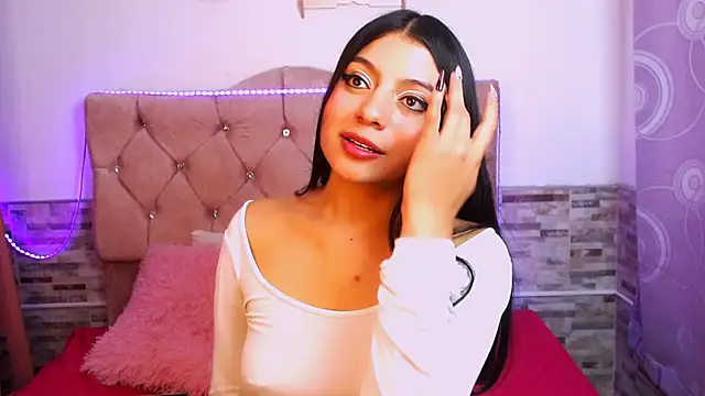 elizabethcooper online show from January 2025 02:04:01 AM