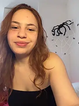 AgnesCampp online show from October 2025 06:54:01 PM