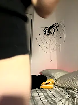 AgnesCampp online show from October 2025 07:13:02 PM