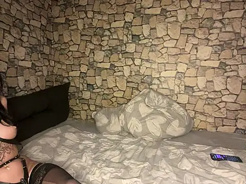 sarahChris69 online show from March 2025 02:51:02 AM