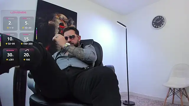 Ethan Castellano online show from October 2025 09:56:01 PM