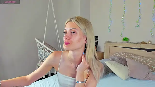 Cherry Price online show from July 2026 11:18:01 PM
