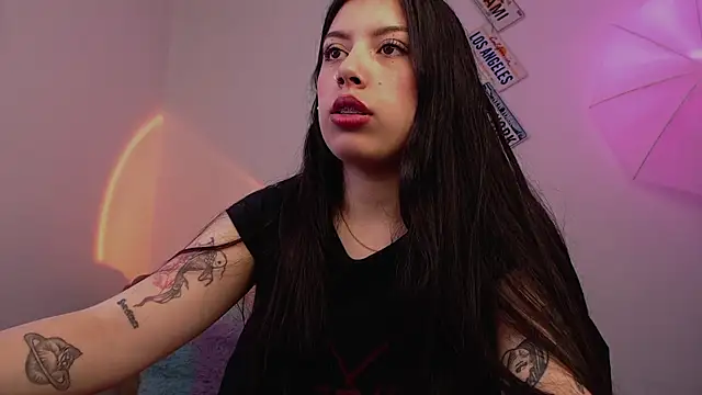 iam emy online show from February 2025 05:39:01 PM