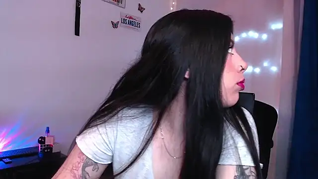 iam emy online show from September 2025 06:42:01 PM