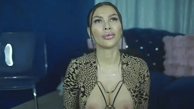 Snapshot of firesbomb777 chatting on February 2025 05:31:01 AM firesbomb777 online show from February 2025 05:31:01 AM