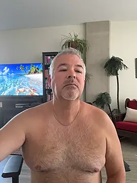 Snapshot of aarosteev2 chatting on April 2026 03:28:02 PM aarosteev2 online show from April 2026 03:28:02 PM