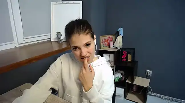 felicity gold online show from March 2025 10:39:02 AM