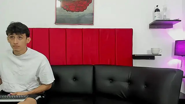 hotfriends sex online show from March 2025 12:04:02 PM