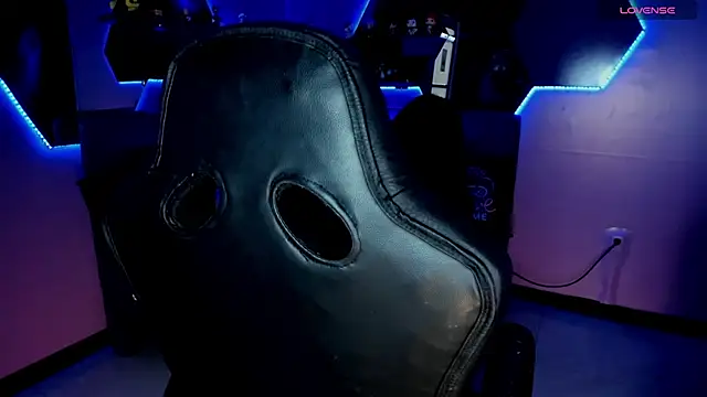 Belliinda 21 online show from October 2025 06:42:01 PM