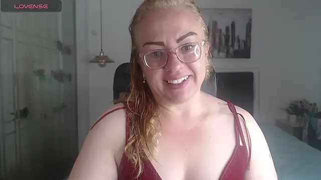 Tania Goddess  online show from October 2025 02:35:01 PM