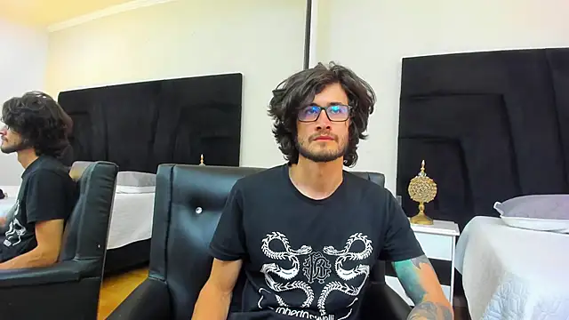 Loggan donnelly online show from March 2025 07:50:02 PM