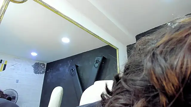 Loggan donnelly online show from March 2025 08:19:02 PM