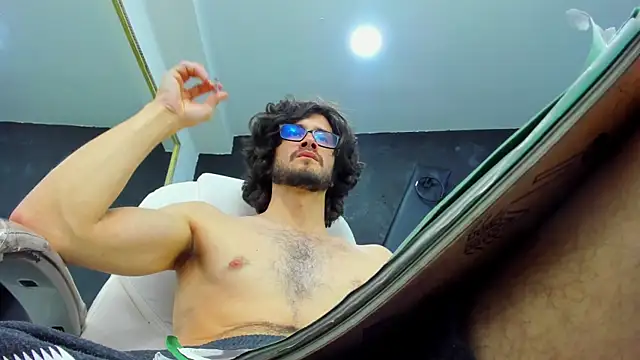 Loggan donnelly online show from March 2025 02:29:02 AM