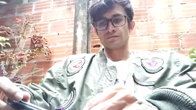 Loggan donnelly online show from February 2026 06:24:02 PM