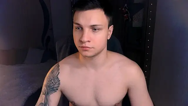 Snapshot of handsome_guy01 chatting on December 2024 01:25:01 AM handsome guy01 online show from December 2024 01:25:01 AM
