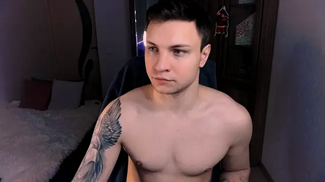 Snapshot of handsome_guy01 chatting on December 2024 01:50:02 AM handsome guy01 online show from December 2024 01:50:02 AM