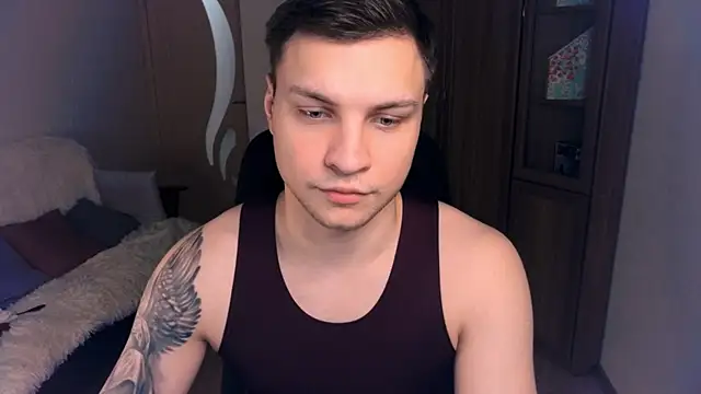 Snapshot of handsome_guy01 chatting on January 2025 07:37:01 PM handsome guy01 online show from January 2025 07:37:01 PM