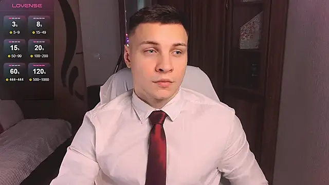 Snapshot of handsome_guy01 chatting on February 2025 04:56:02 AM handsome guy01 online show from February 2025 04:56:02 AM