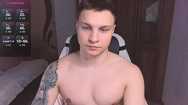 Snapshot of handsome_guy01 chatting on February 2025 09:11:02 PM handsome guy01 online show from February 2025 09:11:02 PM