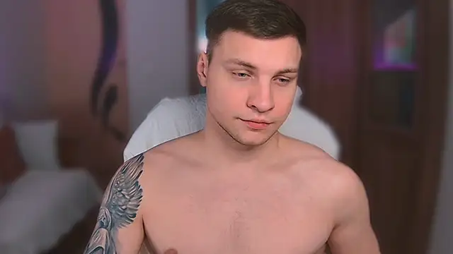 Snapshot of handsome_guy01 chatting on March 2025 12:28:02 AM handsome guy01 online show from March 2025 12:28:02 AM