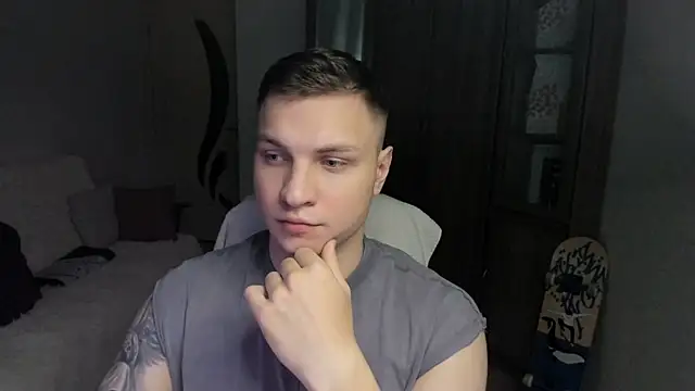 Snapshot of handsome_guy01 chatting on September 2025 07:35:02 PM handsome guy01 online show from September 2025 07:35:02 PM
