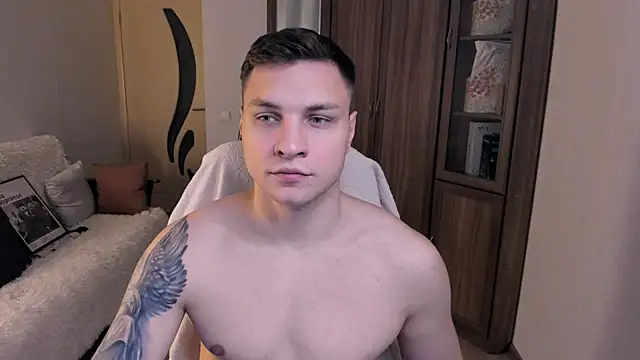 Snapshot of handsome_guy01 chatting on September 2025 06:30:01 PM handsome guy01 online show from September 2025 06:30:01 PM