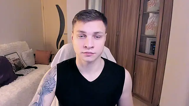 Snapshot of handsome_guy01 chatting on September 2025 01:51:01 AM handsome guy01 online show from September 2025 01:51:01 AM