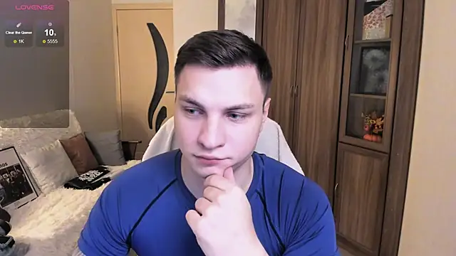 Snapshot of handsome_guy01 chatting on September 2025 02:27:02 AM handsome guy01 online show from September 2025 02:27:02 AM
