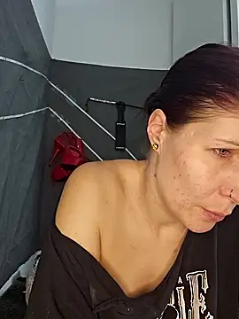 Snapshot of Lenchen_ chatting on January 2025 08:42:01 PM Lenchen  online show from January 2025 08:42:01 PM