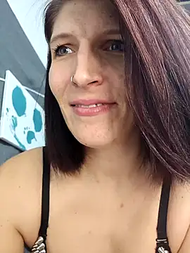 Snapshot of Lenchen_ chatting on January 2025 11:15:02 PM Lenchen  online show from January 2025 11:15:02 PM