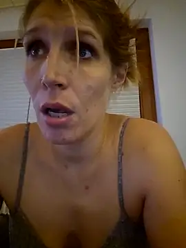 Snapshot of Lenchen_ chatting on October 2025 08:53:02 PM Lenchen  online show from October 2025 08:53:02 PM