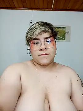 amalia love online show from February 2025 12:38:02 AM