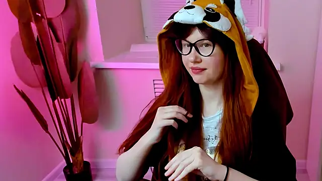 CarolGiggly online show from October 2025 03:09:02 PM