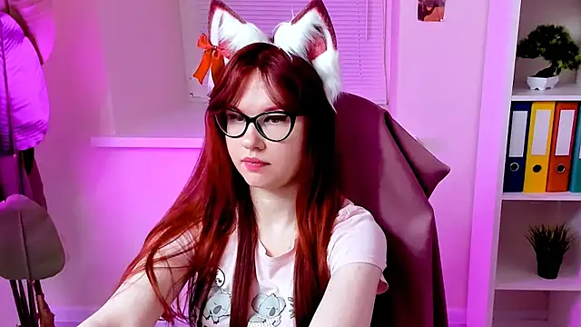 CarolGiggly online show from November 2025 12:02:01 AM