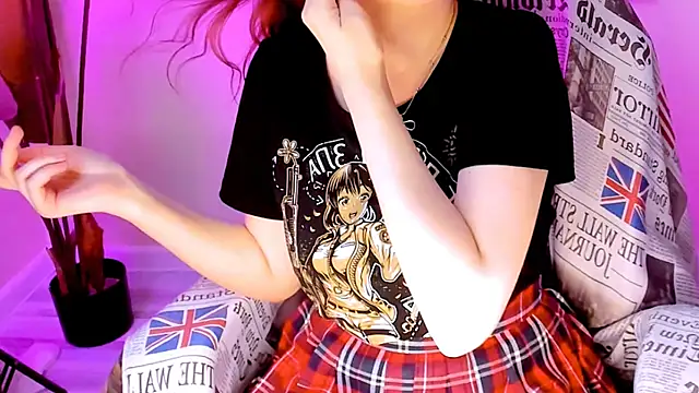 CarolGiggly online show from July 2026 11:44:01 PM
