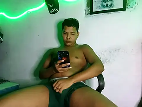 628-andrew online show from November 2025 01:03:02 AM