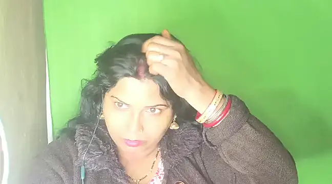 Snapshot of mamoni91 chatting on January 2025 05:06:01 PM mamoni91 online show from January 2025 05:06:01 PM