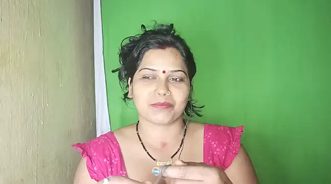 Snapshot of mamoni91 chatting on February 2025 05:35:01 PM mamoni91 online show from February 2025 05:35:01 PM