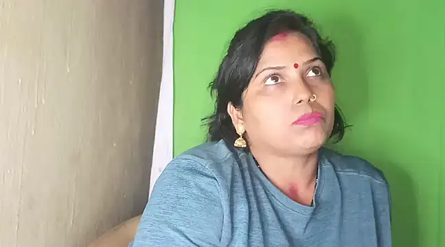 Snapshot of mamoni91 chatting on February 2025 05:29:02 PM mamoni91 online show from February 2025 05:29:02 PM