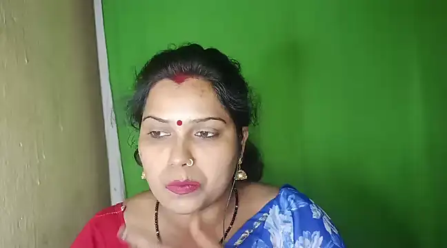 Snapshot of mamoni91 chatting on February 2025 05:33:01 PM mamoni91 online show from February 2025 05:33:01 PM