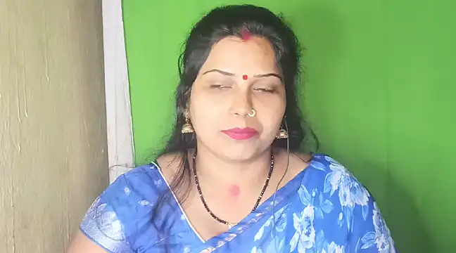 Snapshot of mamoni91 chatting on February 2025 05:09:01 PM mamoni91 online show from February 2025 05:09:01 PM