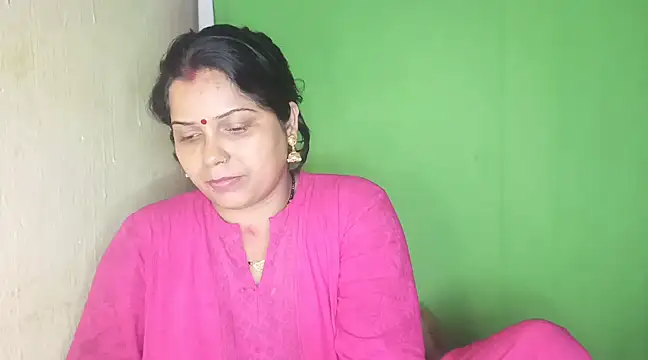 Snapshot of mamoni91 chatting on February 2025 03:07:01 AM mamoni91 online show from February 2025 03:07:01 AM