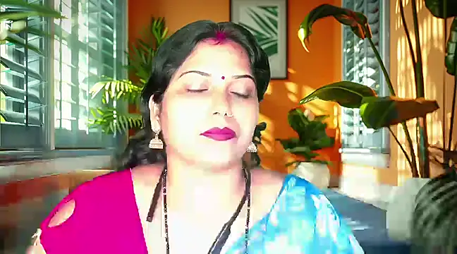 Snapshot of mamoni91 chatting on February 2025 05:26:02 PM mamoni91 online show from February 2025 05:26:02 PM