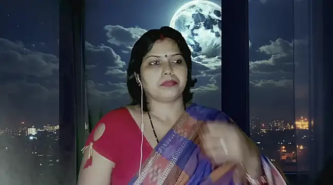 Snapshot of mamoni91 chatting on February 2025 05:26:01 PM mamoni91 online show from February 2025 05:26:01 PM